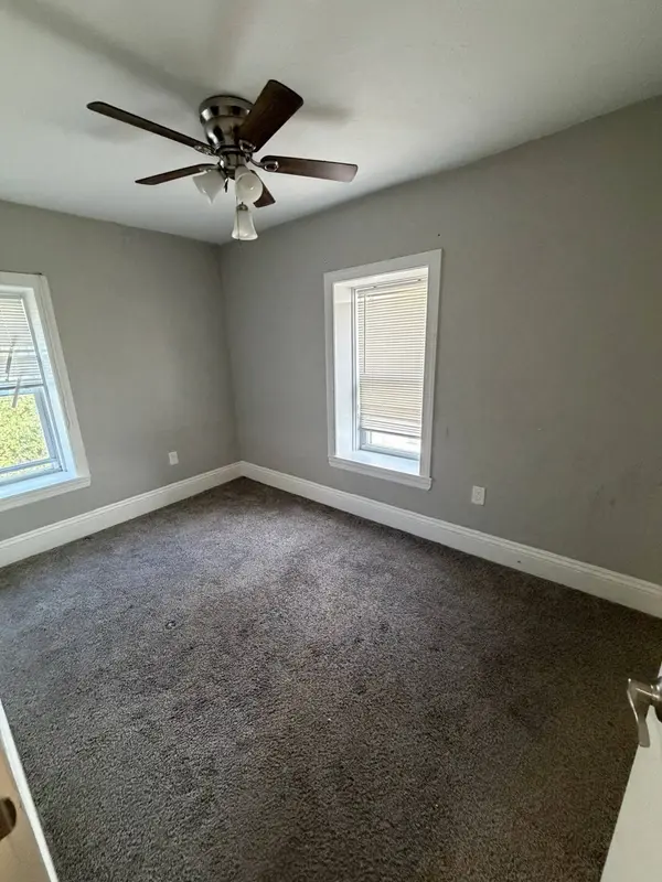 7 Phillips St #3, Beverly, MA 01915