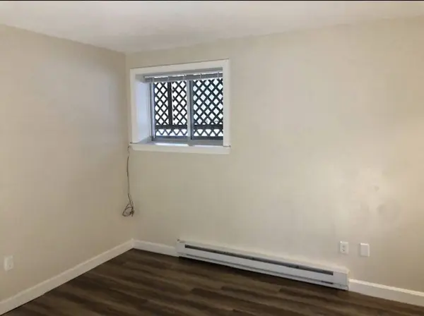 8 Flume Rd #4, Beverly, MA 01915