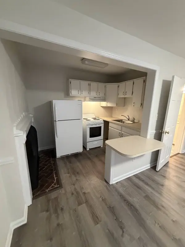 10 Summer St #1-2