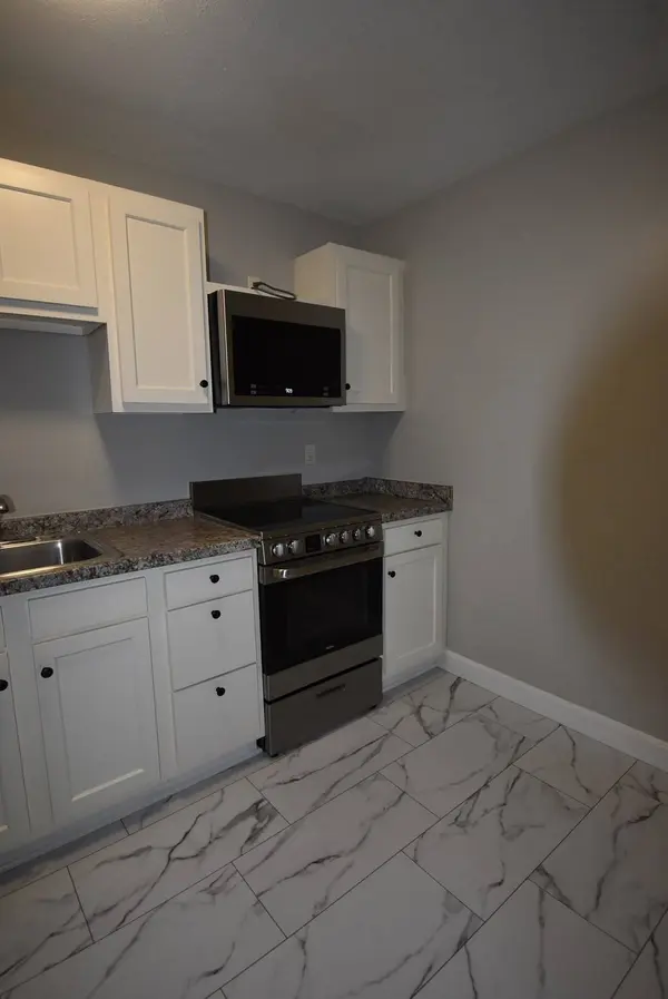 8 Flume Rd #4, Beverly, MA 01915