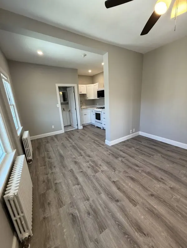 16 Magnolia Ave #11, Gloucester, MA 01930