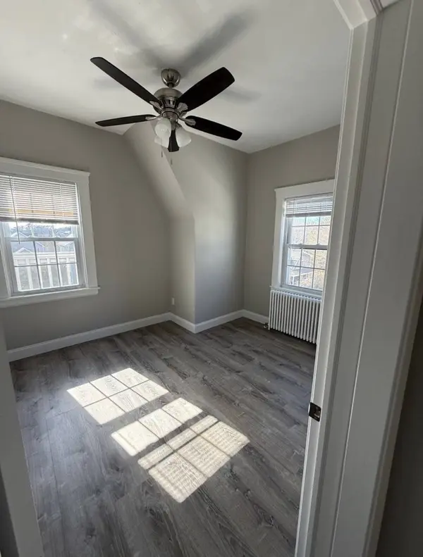 16 Magnolia Ave #11, Gloucester, MA 01930