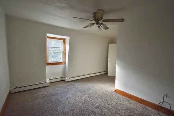 37 Railroad Ave #8, Beverly, MA 01915
