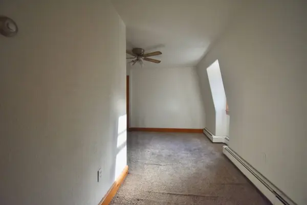 37 Railroad Ave #8, Beverly, MA 01915