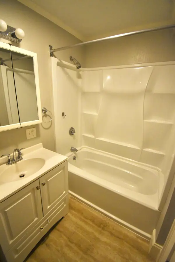 37 Railroad Ave #6, Beverly, MA 01915