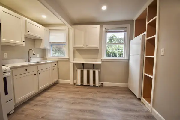 16 Magnolia Ave #1, Gloucester, MA 01930