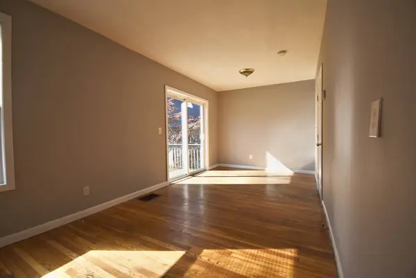 49 Hanover St #2, Lynn, MA 01902