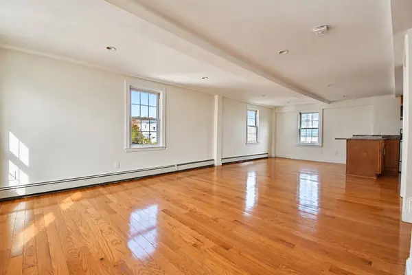 11 Childs St, Lynn, MA 01905