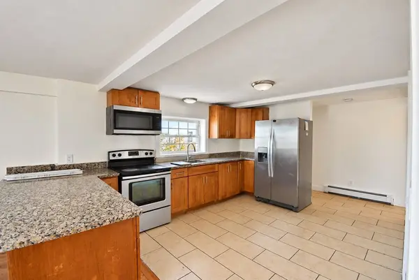 11 Childs St, Lynn, MA 01905