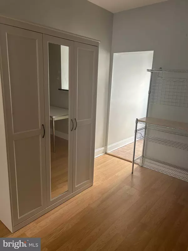 1020 S BOUVIER ST, Philadelphia, PA 19146