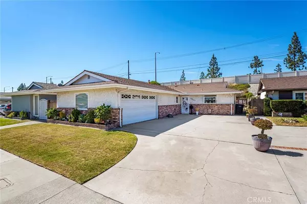 6637 Dillman ST, Lakewood, CA 90713