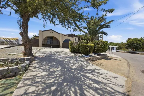 1650 Walnut DR, Chula Vista, CA 91911