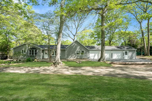 63 Blydenburgh RD, Centereach, NY 11720