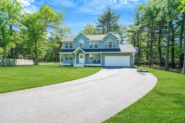 59 Middle Island BLVD, Middle Island, NY 11953