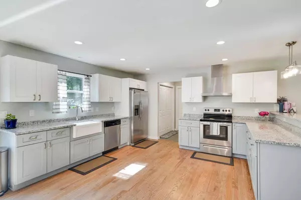 59 Middle Island BLVD, Middle Island, NY 11953