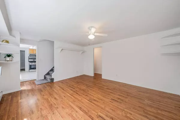 218 Beaver DR, Mastic Beach, NY 11951