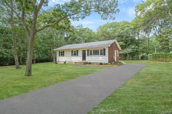 267 Accabonac RD, East Hampton, NY 11937