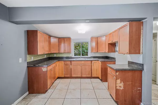 155 Moriches AVE, Mastic, NY 11950