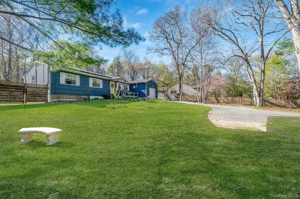 20 Middle Island RD, Middle Island, NY 11953
