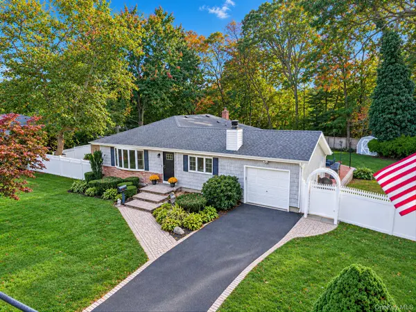 7 Abby DR