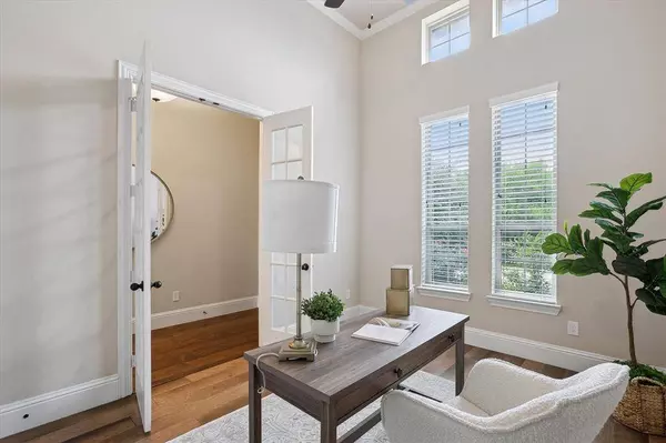 128 Shady Glen Drive, Hickory Creek, TX 75065