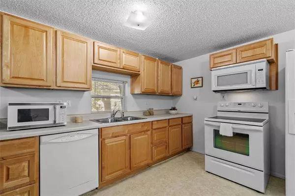 506 Piccadilly #166, Grand Prairie, TX 75060