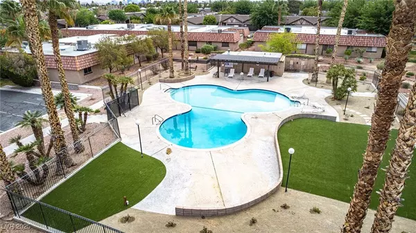 6501 Brushwood LN, Las Vegas, NV 89107