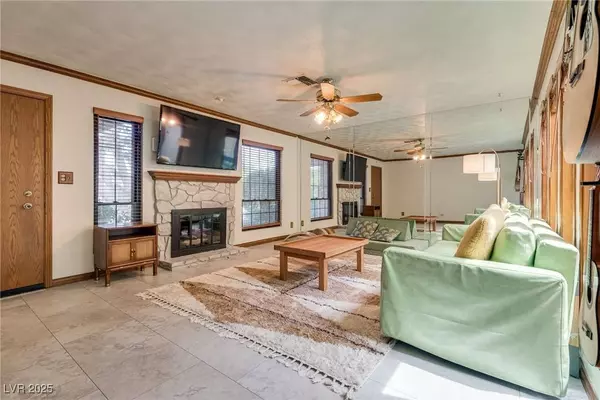 6501 Brushwood LN, Las Vegas, NV 89107