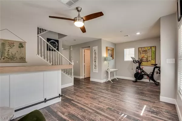 680 Moonlight Stroll ST, Henderson, NV 89002