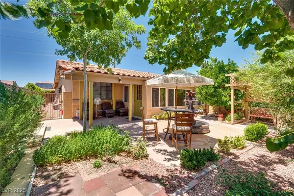 3877 Platis CIR, Las Vegas, NV 89103