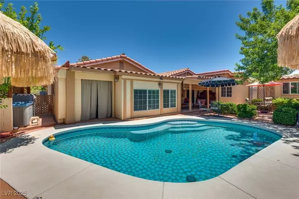 3877 Platis CIR, Las Vegas, NV 89103