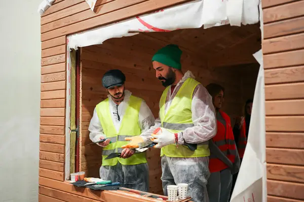 Daily Life in Idaho New Construction Communities: HOA Rules and Errands