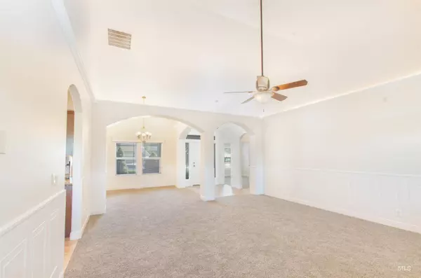 2565 S Skyview Dr., Nampa, ID 83686