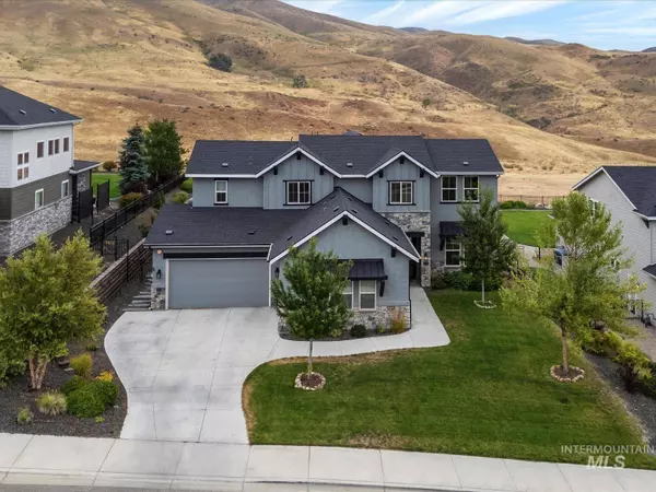 2400 S Trapper Place, Boise, ID 83716