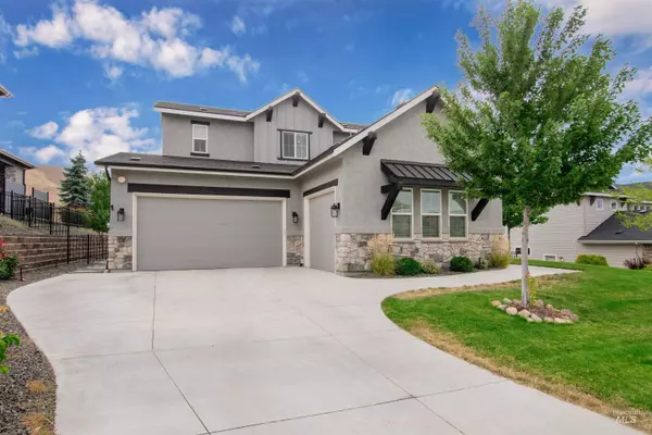 2400 S Trapper Place, Boise, ID 83716
