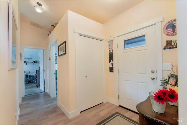 3854 E Sweet Pea Court, Boise, ID 83716