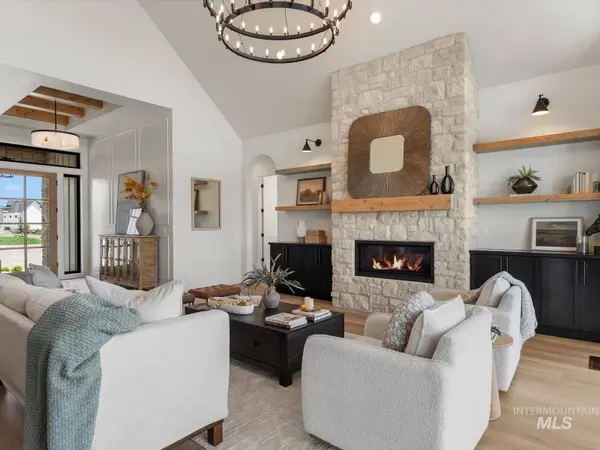 448 Joy Avenue, Middleton, ID 83644