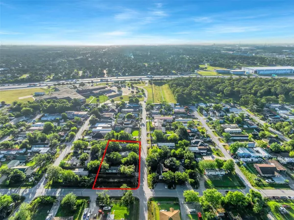 719 Manor ST, Houston, TX 77015