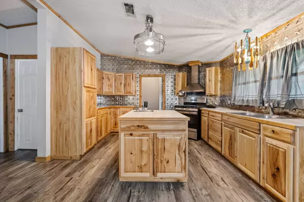 164 Deer TRL, Trinity, TX 75862