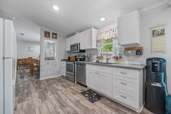 161 W Creek, Trinity, TX 75862