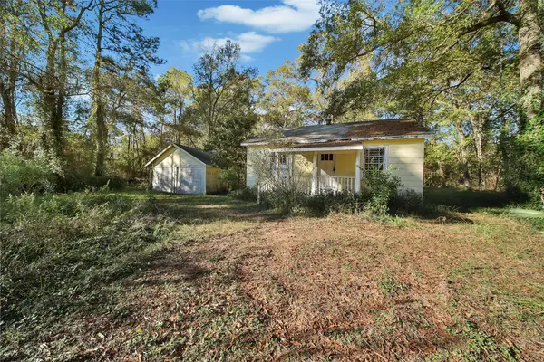 709 Magnolia BLVD, New Caney, TX 77357