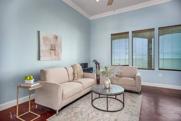 842 County Road 478, Palacios, TX 77465