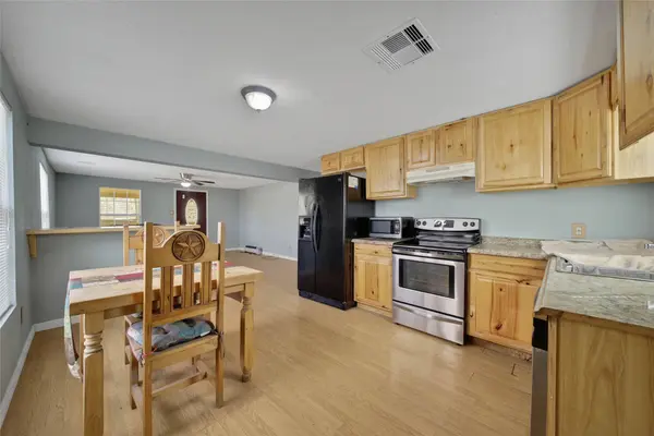 20848 S Sabine DR, New Caney, TX 77357