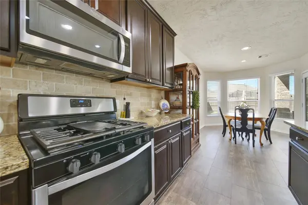 21619 Chinese Fir LN, Porter, TX 77365