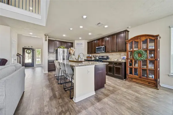 21619 Chinese Fir LN, Porter, TX 77365