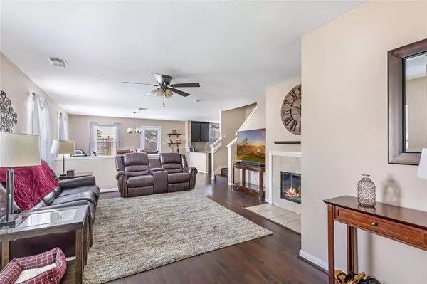 21203 Misty Brook Bend LN, Spring, TX 77379