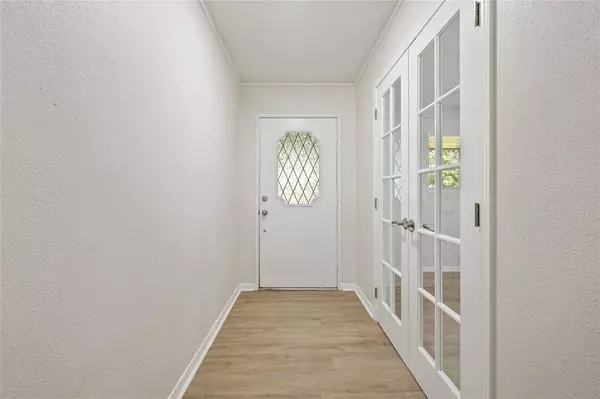 16014 Holly ST, Porter, TX 77365