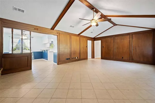 16014 Holly ST, Porter, TX 77365