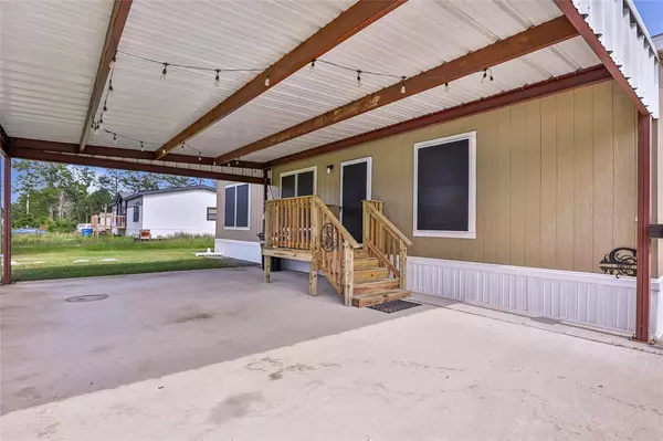 12214 County Road 37495, Cleveland, TX 77327