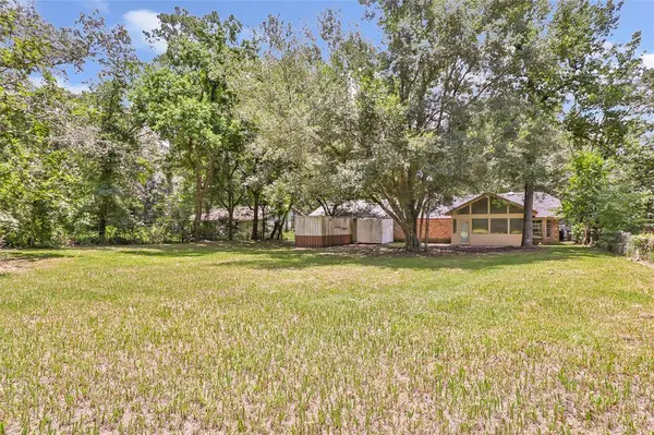 16107 Holly ST, Porter, TX 77365